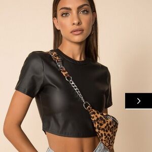 Superdown jeneane faux leather top | Small